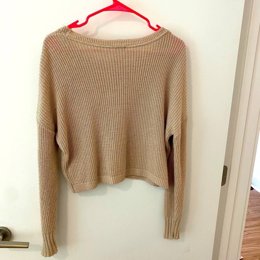 Tan urban outfitters cropped sweater - Picture 3 of 3